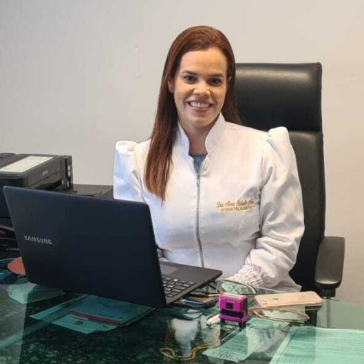 Dra. Maria Roberta Melo Pereira Soares