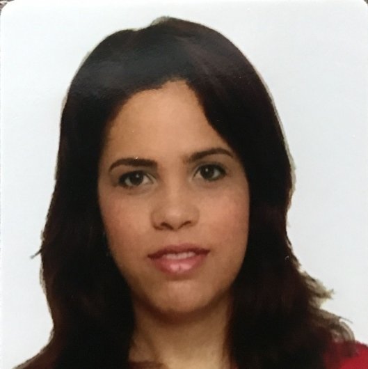 Thais Barata