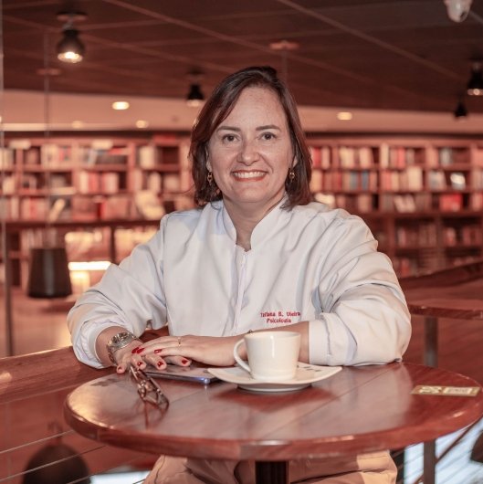 Dra. Tatiana Vieira