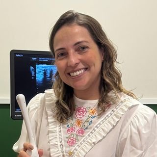 Dra. Camila Gadelha Gois