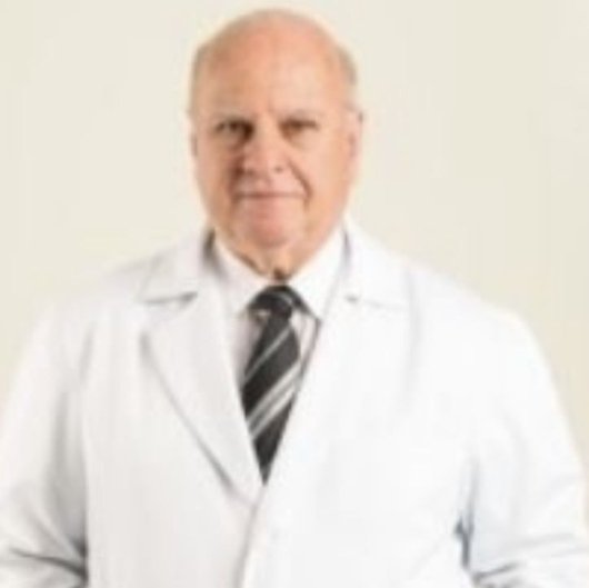 Dr. Hugo Metran