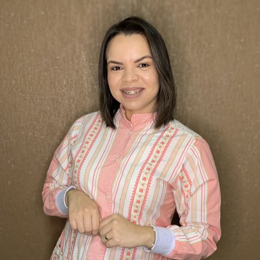 Dra. Luciana Lopes