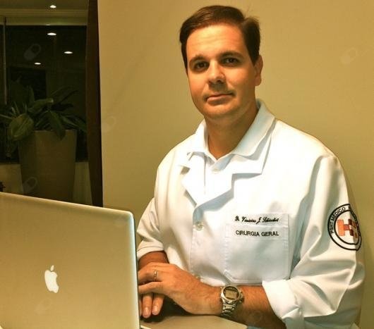 Dr. Vinicius José Cota Schiochet