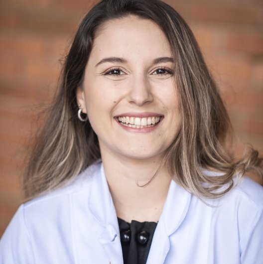 Dra. Bianca Riani