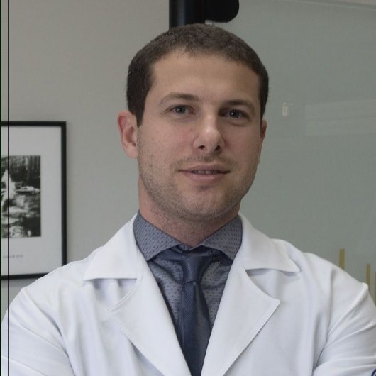 Dr. Tiago Lopes de Oliveira