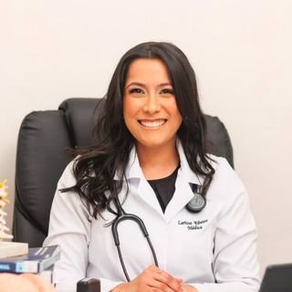 Dra. Larissa Ribeiro