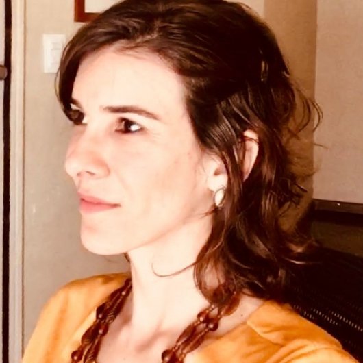 Dra. Luciana Andrade Rodrigues