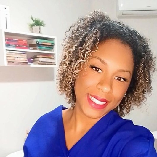 Dra. Keila Santos Cardoso