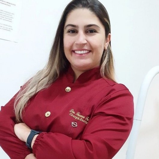 Dra. Fawana Estolomo de Freitas Neves