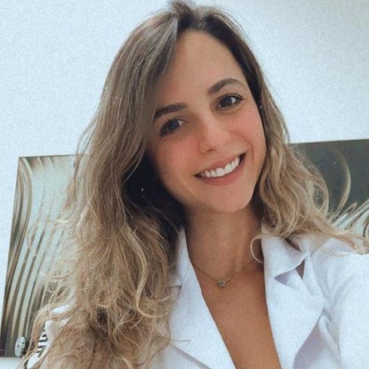 Dra. Alessandra Thome Manfrini