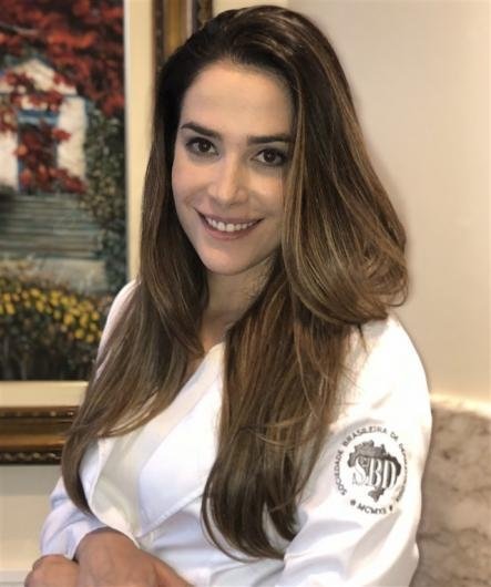 Dra. Ticiana de Andrade Castelo Branco Diniz