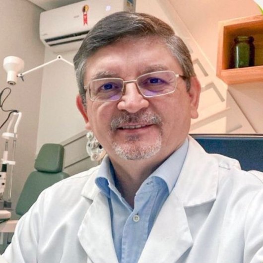 Dr. Mauro Cesar Viana de Oliveira