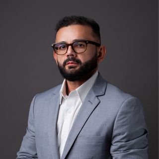 Dr. Ednor Godeiro