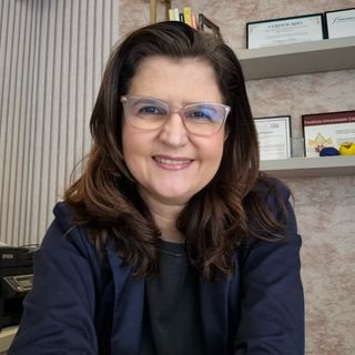 Dra. Valquíria Sehn