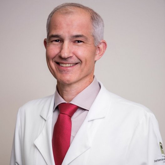Dr. Irineu Rasera Junior