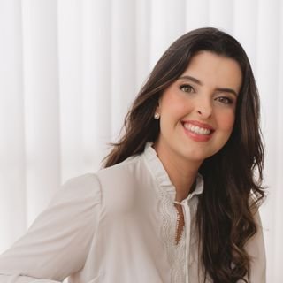 Dra. Mariana Amaral