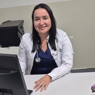 Dra. Silvia Christiane Rollins dos Santos
