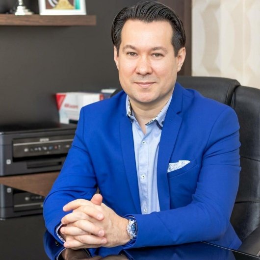 Dr. Marcelo Watanabe