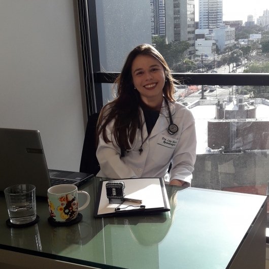 Dra. Lays Miranda de Almeida Martins