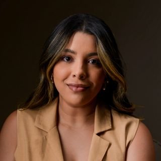 Dra. Andressa Souza