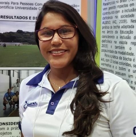 Dra. Larissa Oliveira