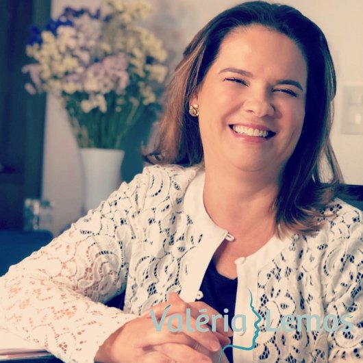 Dr. Valeria Ribeiro Lemos