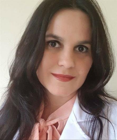 Dra. Aline Resende