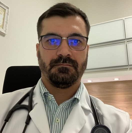 Dr. Marcelo Melo Martins
