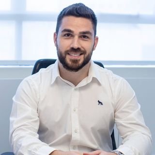 Dr. Matheus Braido