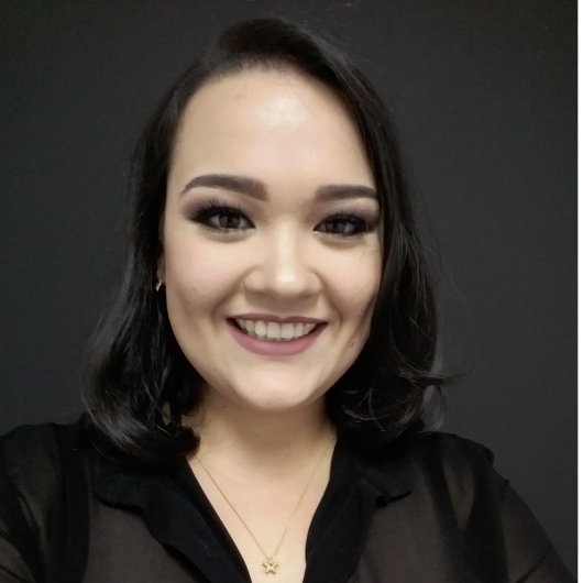 Dra. Ana Carolina Fernandes Neves