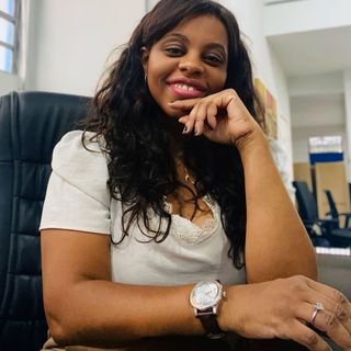 Elisângela Almeida