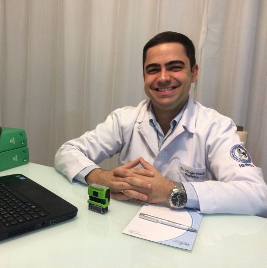 Dr. Thiago Fialho