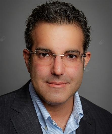 Dr. Denis Bernardi Bichuetti