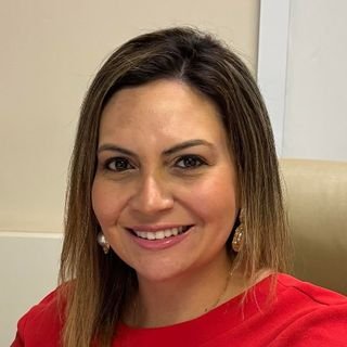 Dra. Gabriela Ferro