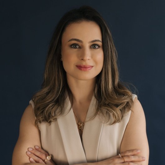 Dra. Thaís Marinho Figueroa