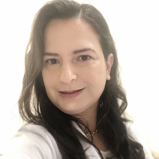 Dra. Nayara Rodrigues Castelo Branco