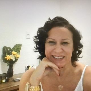 Dra. Suzi Mendes