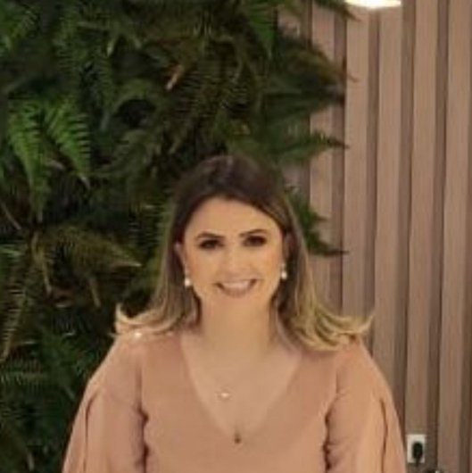 Dra. Fernanda Cabrera de Oliveira