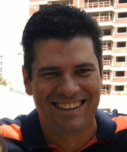 Dr. George Alves de Brito
