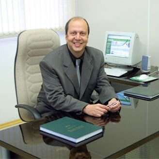Dr. Lauro Benedito Hanna