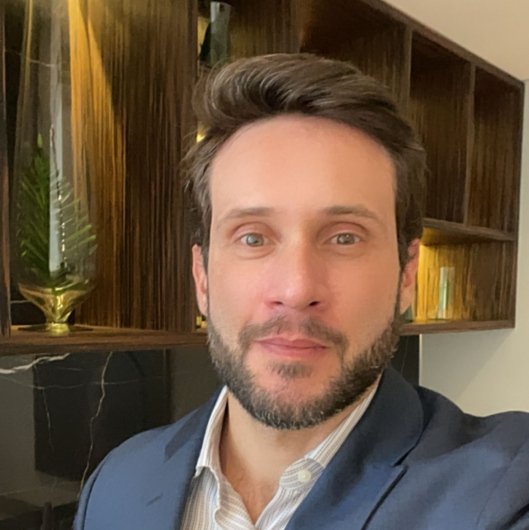 Dr. Rodrigo Martello