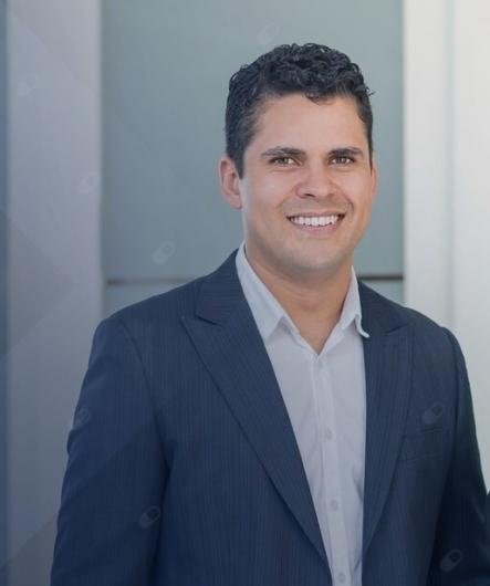 Dr. Mauricio Garcia Beck