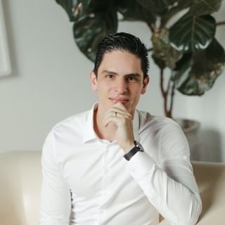 Dr. Pedro Martins