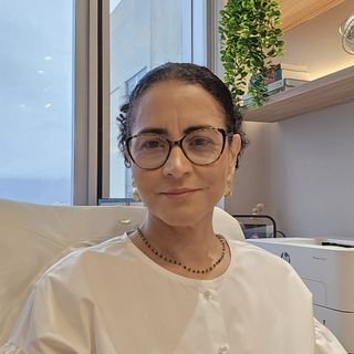 Dra. Fabiana Da Silva Olivetti
