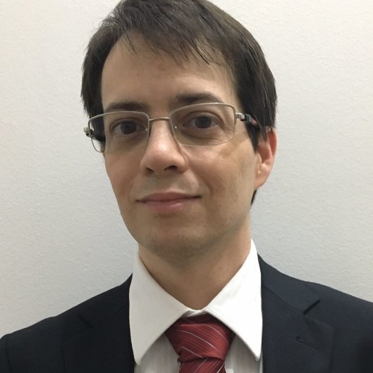 Dr. Fernando Cordero
