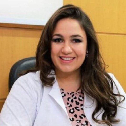 Dra. Karen Vargas Lutfi Rebechi