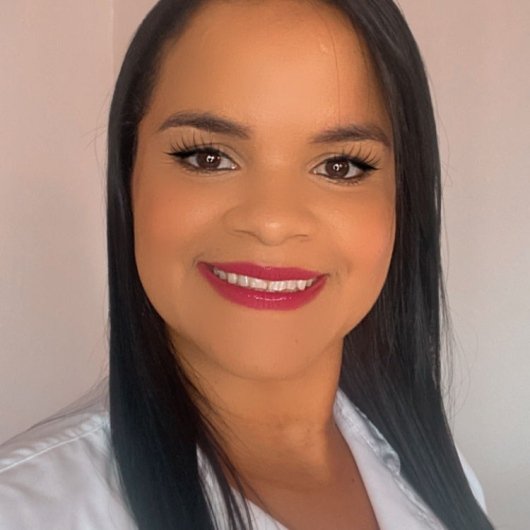 Dra. Maiara Oliveira