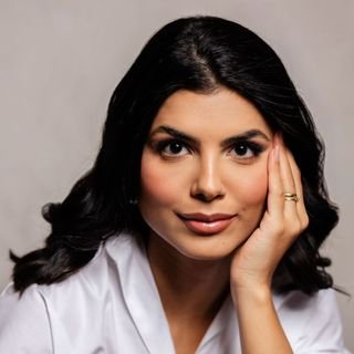 Dra. Ana Carla Andrada Cardoso