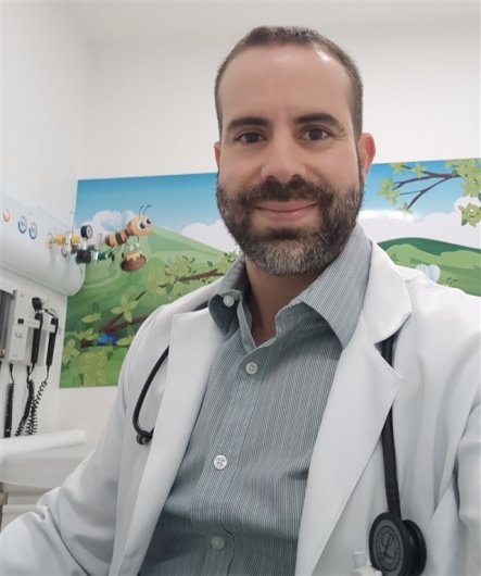 Dr. Thiago De Almeida Bezerra