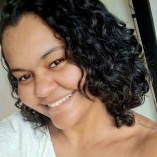 Dra. Thaís Pinheiro Arêas